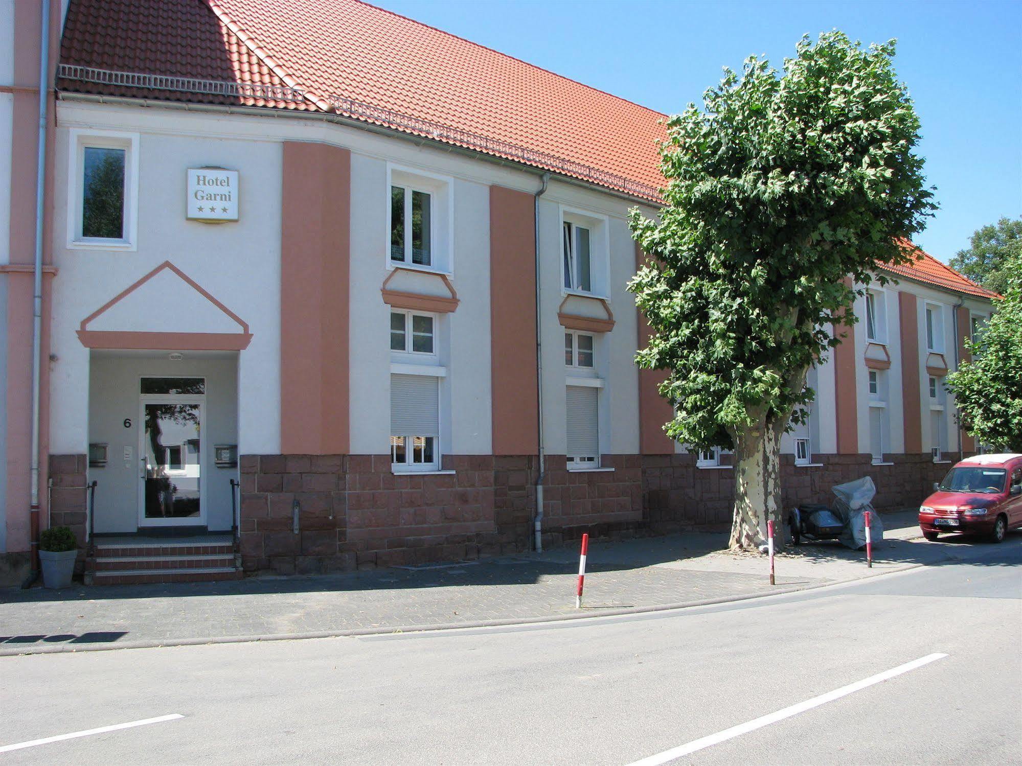 Hotel Deutscher Hof Babenhausen  Bagian luar foto