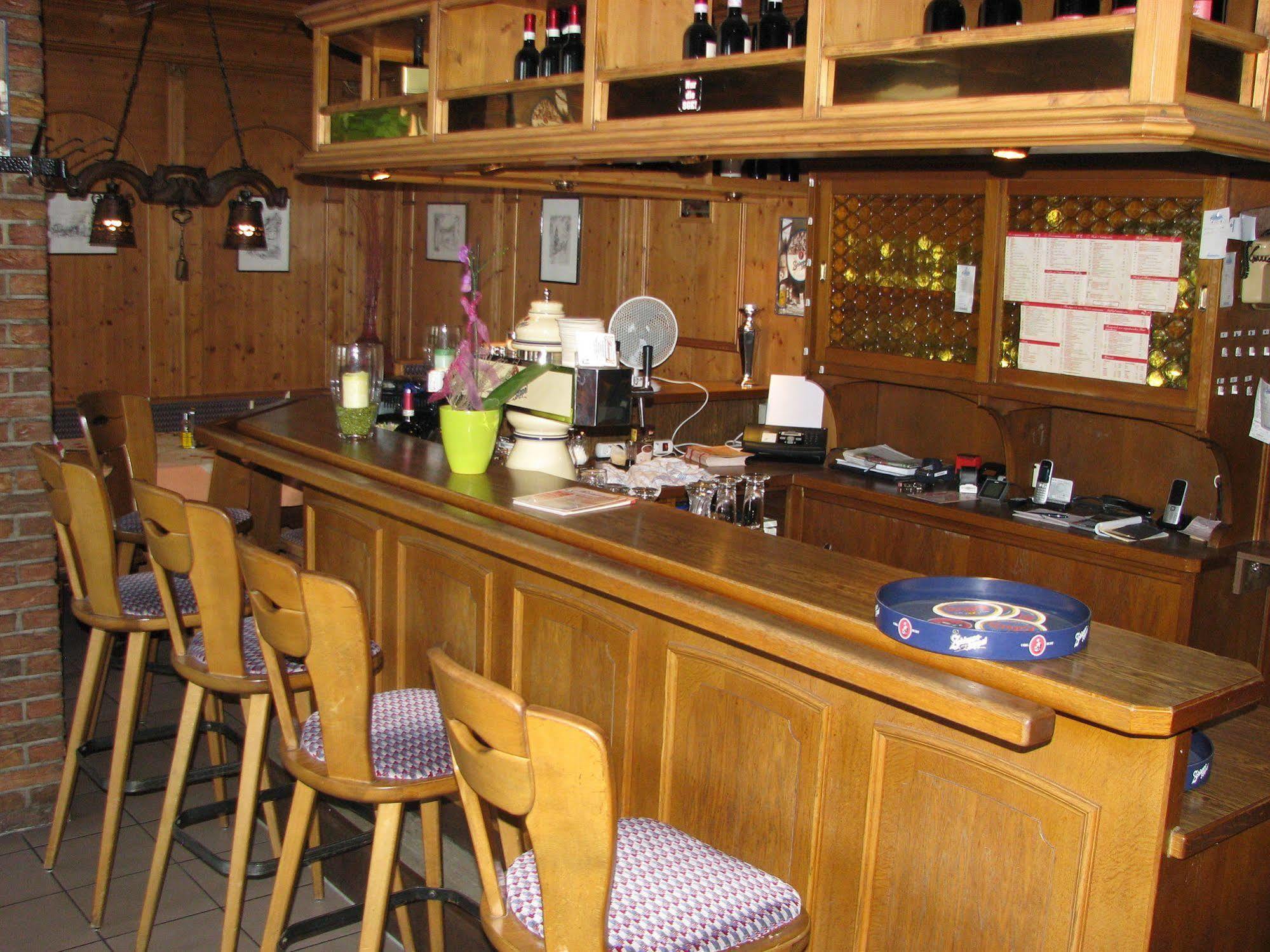 Hotel Deutscher Hof Babenhausen  Bagian luar foto