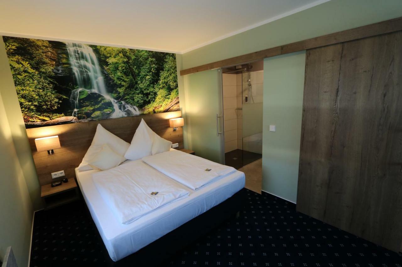 Hotel Deutscher Hof Babenhausen  Bagian luar foto
